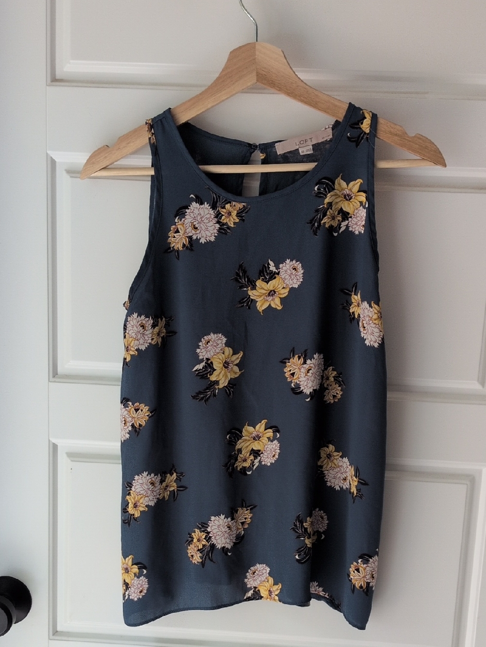 LOFT Floral Dressy Tank Top